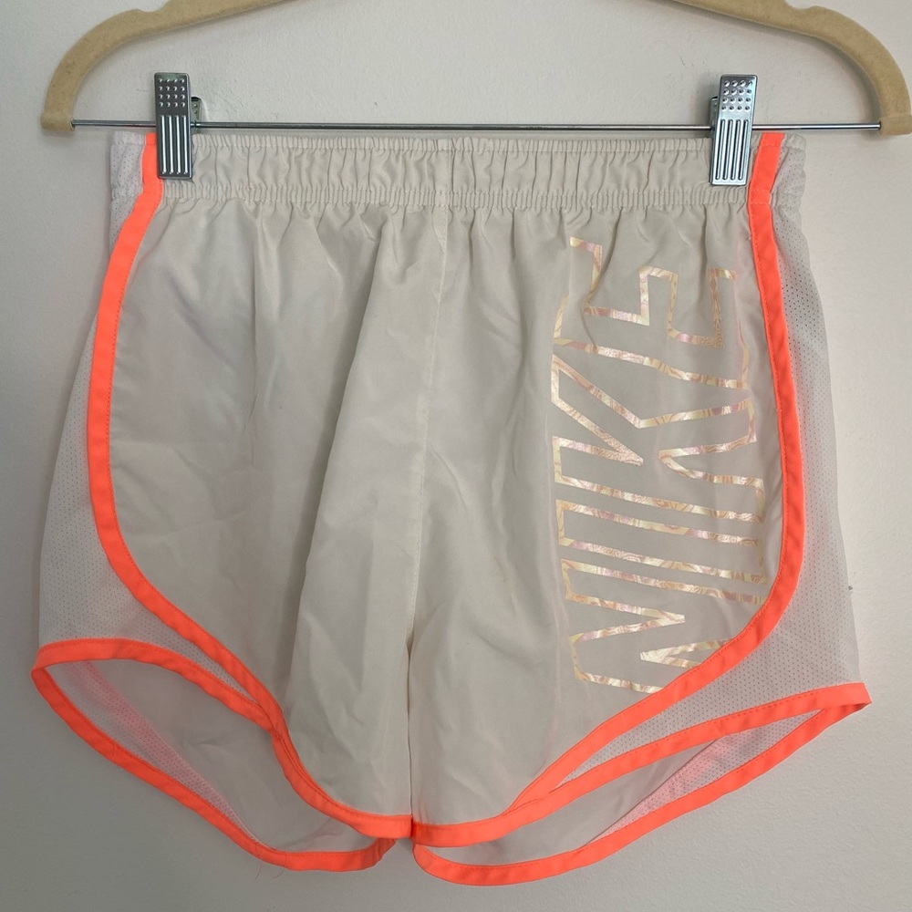 Sporty shorts